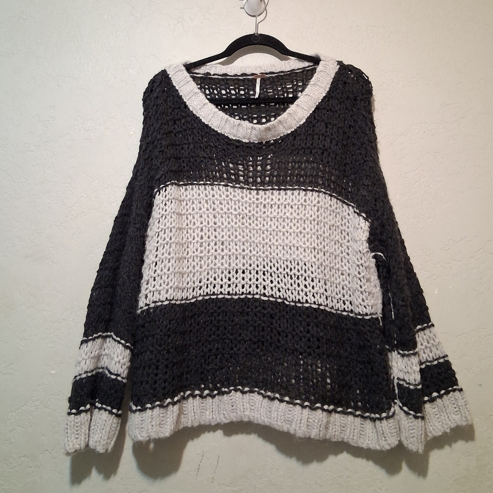 Free People Sweater Monaco Stripped Slouchy Charcoal-Ivory SzM Wool- Alpaca Blen - Picture 2 of 13